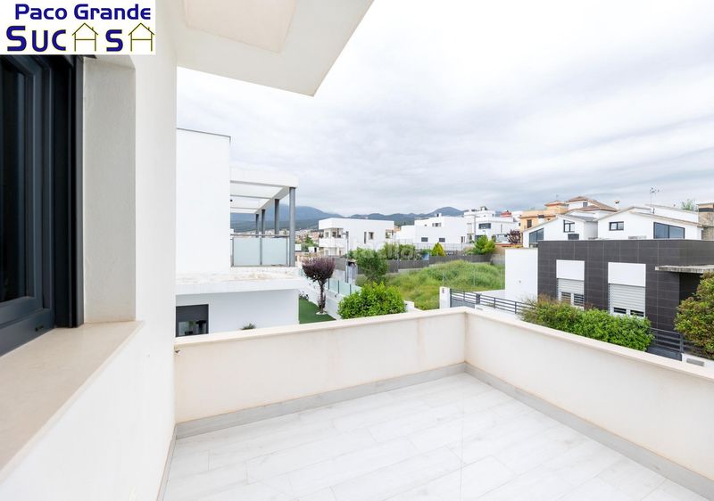 Foto cf61df66-d537-483f-9683-c5c342ba0bac. Casa amb aparcament piscina a La Zubia Ciudad Zubia (La)