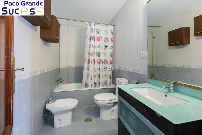 Foto 1e38d304-6d9e-4c7f-a737-a5c9e7131653. Casa aparellada amb calefacció aparcament a Fuente Vaqueros