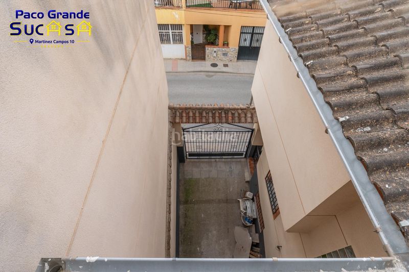 Foto f9658683-56ca-44b0-a6d0-6606dabb2775. Casa amb aparcament a Alfacar