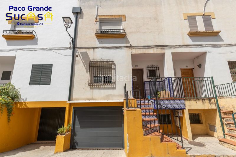 Foto 412ec9f1-db2b-4dd0-a47c-c98420436c03. Casa adossada amb calefacció aparcament a Maracena