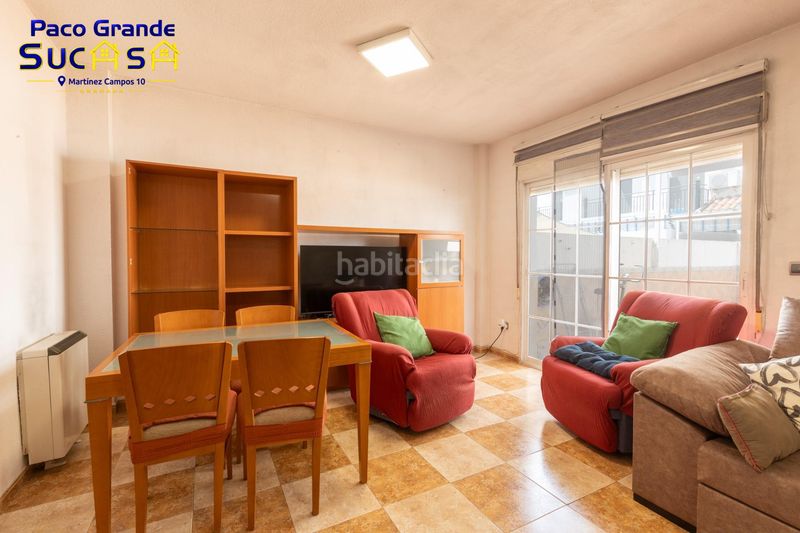 Foto ccc8fe5c-8c60-4dee-beba-e09654a856bf. Casa adossada amb calefacció aparcament a Maracena