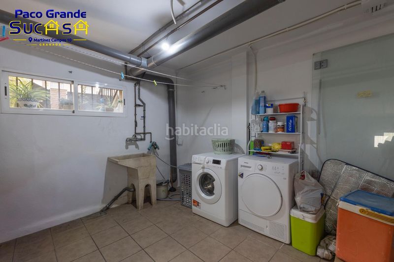 Foto c0b9a8f7-78a3-4609-be49-0c7af332cd1b. Casa aparellada amb calefacció aparcament a Atarfe