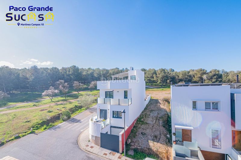 Foto c72d94c9-e042-4474-b833-a14246cd20d0. Casa adossada amb calefacció aparcament piscina a Zubia (La)