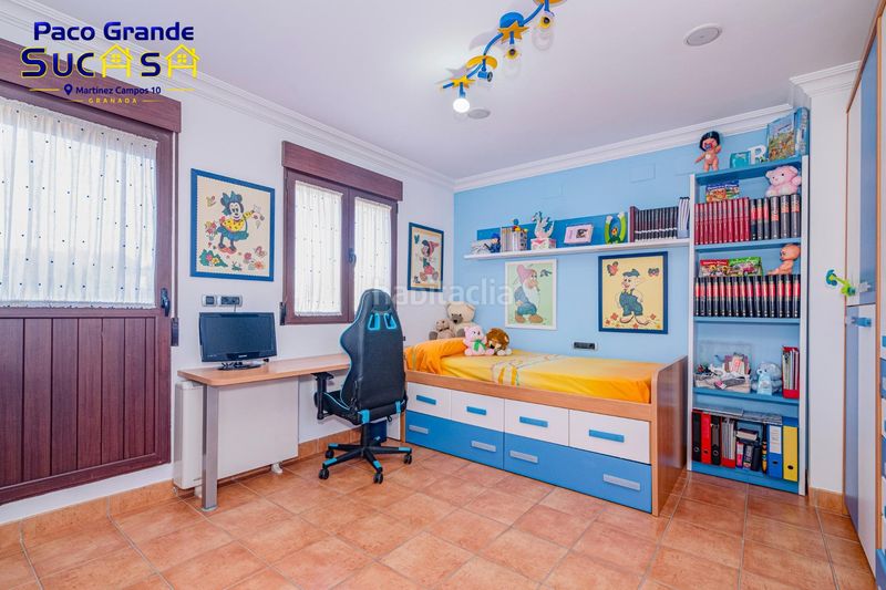Foto ee5dd730-c112-4829-9cba-9296b9780f11. Casa adossada amb calefacció aparcament piscina a Zubia (La)