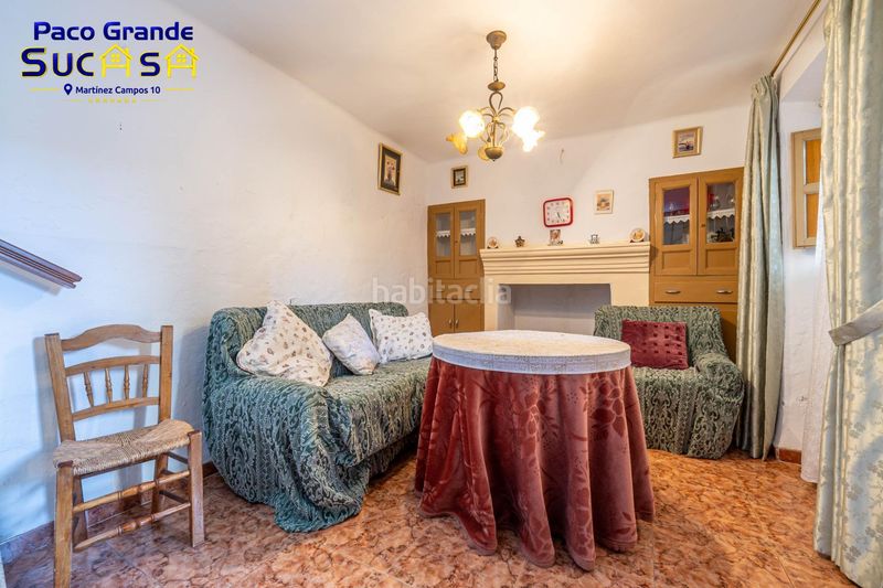 Foto 2175510c-2ae0-408a-b57c-d7b25e18266d. Casa a Albuñuelas