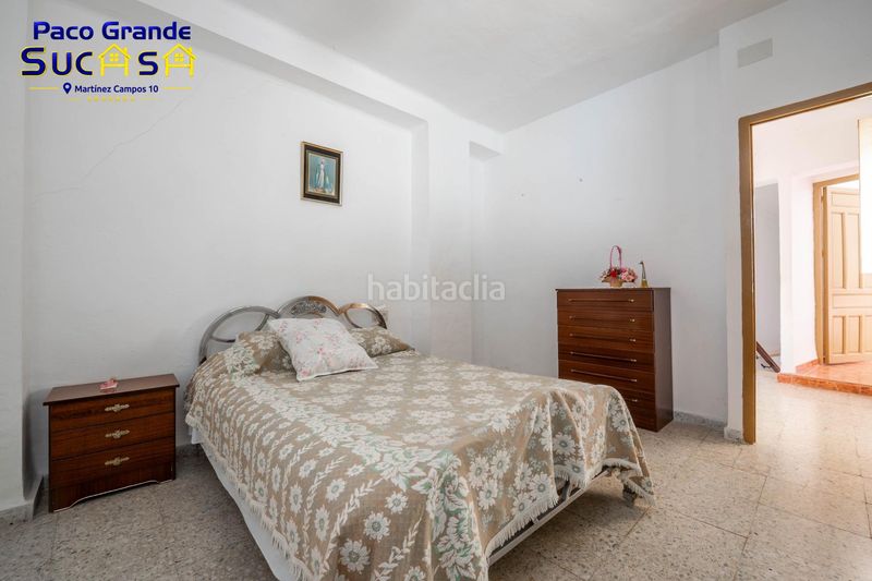 Foto fd67bfcc-35f5-4a0e-8ea1-43d1941013c6. Casa a Albuñuelas
