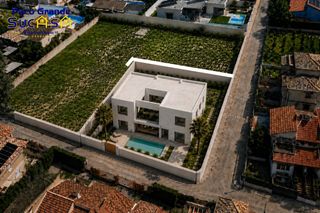 Xalet a Ogíjares. Ogijareschalet de obra nueva en construccion