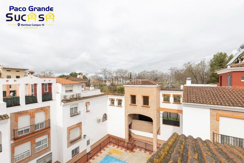 Foto 01a19884-f2db-4b64-a495-ad36d68e7c1f. Casa adossada amb aparcament a Joaquina Eguaras Granada