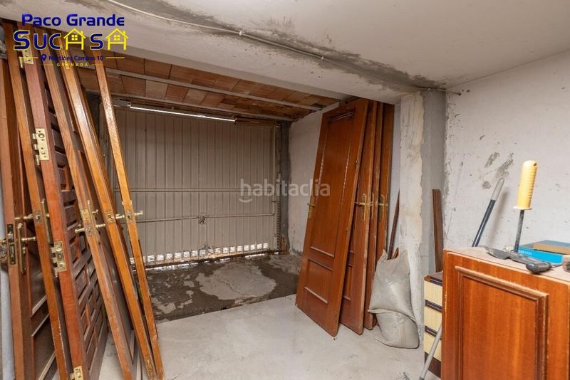 Foto 3f7f021f-4af4-4519-b320-308b59c4cc35. Casa adossada amb aparcament a Joaquina Eguaras Granada