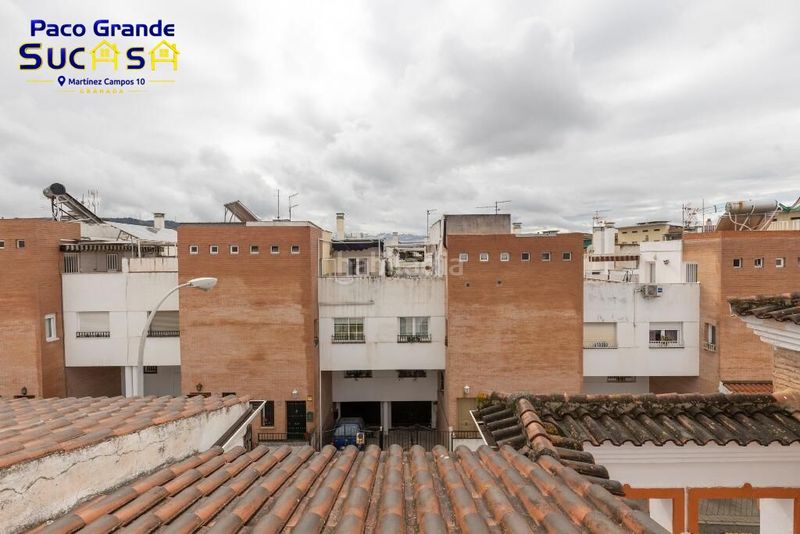 Foto a7373d03-748d-4aab-b2ae-69a007f1fc21. Casa adossada amb aparcament a Joaquina Eguaras Granada