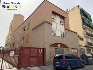 Miete Etagenwohnung in Calle calle santa rosalía 21. Piso reformado de 3 dormitorios, vestidor y plaza de garaje