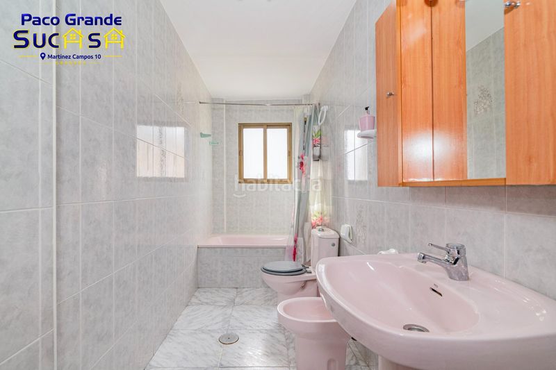 Foto 0884fcac-d46a-4461-8e50-1309434c7525. Pis a Loja