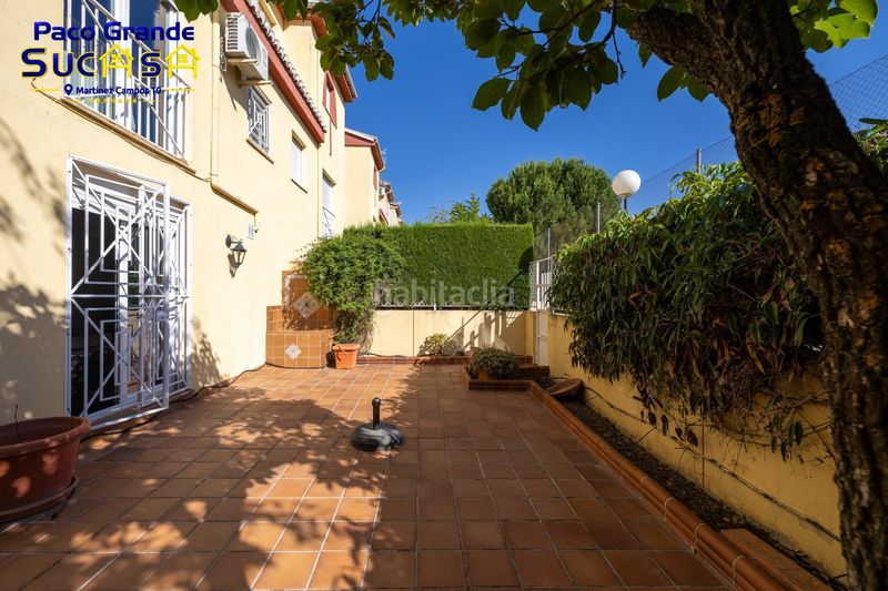 Foto 55853bb7-1964-4ea2-9d80-edfc564bd3c9. Casa aparellada amb calefacció aparcament piscina a Ogíjares