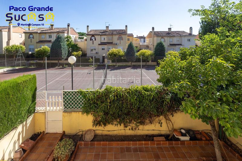 Foto f30d79d9-3a61-449b-8b4c-4003e2fb2b75. Casa aparellada amb calefacció aparcament piscina a Ogíjares