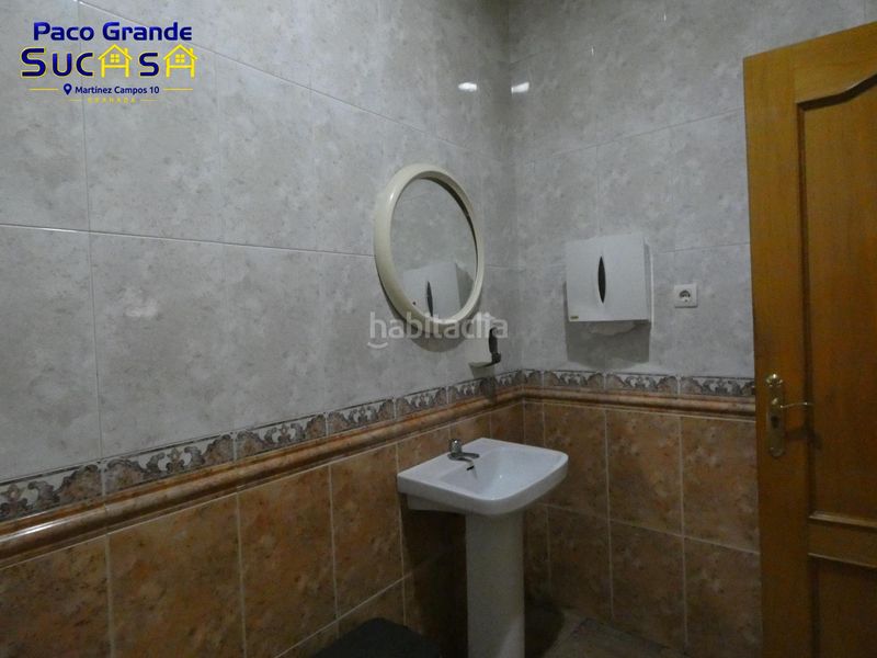 Foto 0eca6d99-9593-49c5-acc5-555b040cf8f2. Local comercial a Albolote