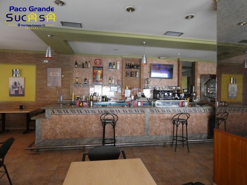 Foto e27ef9d0-3e25-42a2-96e3-8a25b6530ada. Local comercial a Albolote