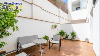 Duplex  Calle calle tres cruces 13. Precioso duplex moderno con patio