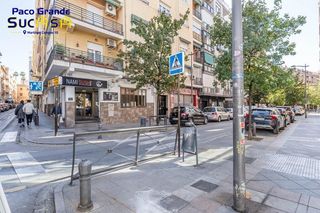 Pis a Calle obispo hurtado 13. Pisazo en venta en calle obispo hurtado