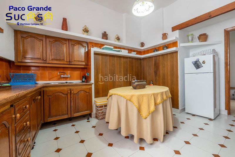 Foto c4f7ff60-544b-4ca0-bd2c-c6fcac826a7d. Casa a Almuñecar centro Almuñécar