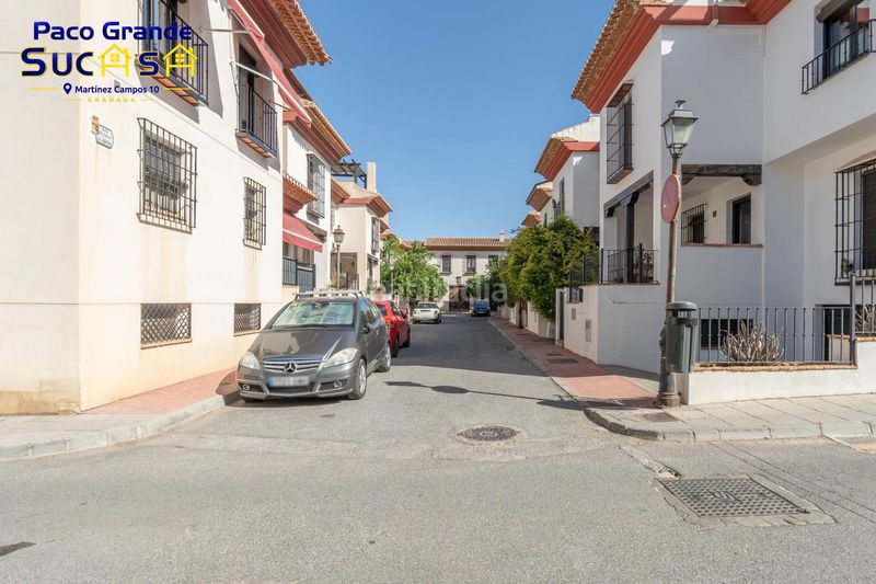 Foto 4f659612-f7c4-43d9-bcea-84fff94b515b. Casa adossada amb calefacció aparcament a La Zubia Ciudad Zubia (La)