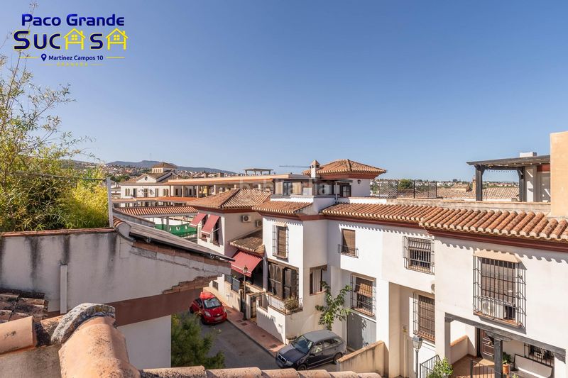 Foto cbeb8cc4-c0f2-4510-baef-1c4cfc5289b8. Casa adossada amb calefacció aparcament a La Zubia Ciudad Zubia (La)
