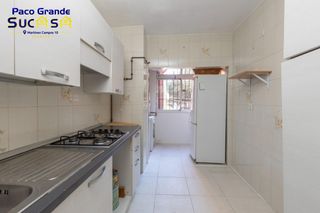Pis  Pasaje de teba 12. Venta de piso en el barrio de caserio de montijo de 3 dormitorio