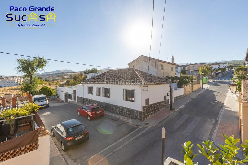 Foto 18d8bae1-d583-4e00-8881-d7dcbd207d8e. Casa bifamiliare in calle golondrina 2 in La Zubia Ciudad Zubia (La)