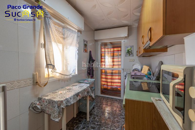 Foto e13ab0b3-c48d-49fe-ab5f-28a82c762bb7. Casa bifamiliare in calle golondrina 2 in La Zubia Ciudad Zubia (La)