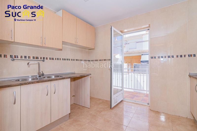 Foto 3cc448fe-e9a5-4520-b263-5c266d30bfd4. Reihenhaus in calle acacias (be) 7 in Belicena Vegas del Genil