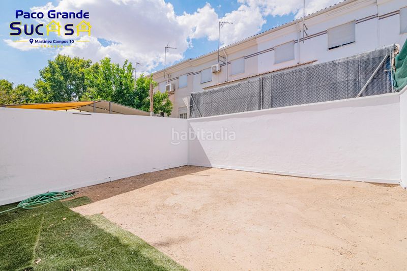 Foto eb8dbdb0-b53d-436d-aff5-a7e2115f1783. Reihenhaus in calle acacias (be) 7 in Belicena Vegas del Genil