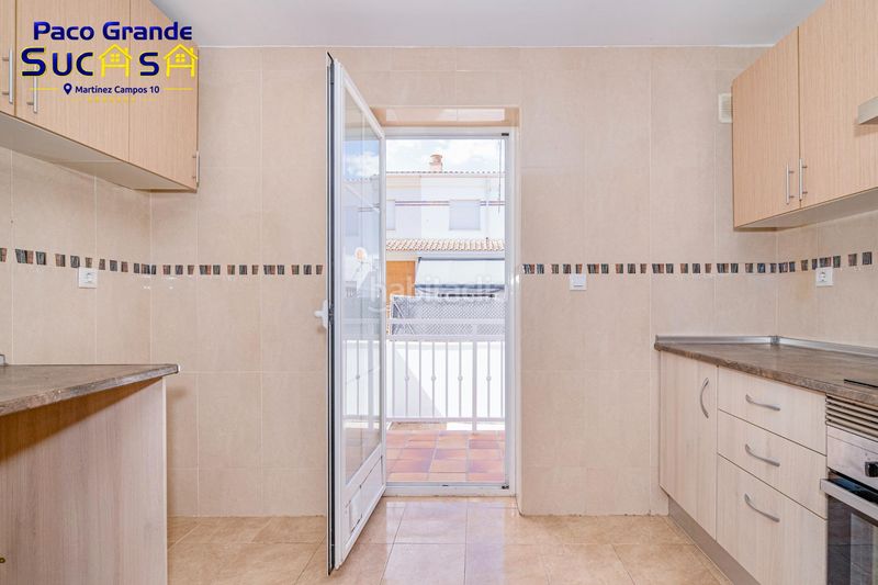 Foto efa30815-3a8a-4e9e-a9e3-8c96a5a44eeb. Reihenhaus in calle acacias (be) 7 in Belicena Vegas del Genil