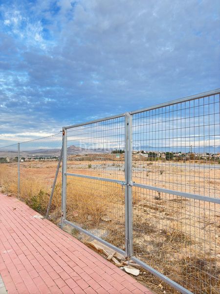 Foto cb603e84-1f60-4584-a3f5-fc4c8336e950. Terreno residenziale in Villa de Otura