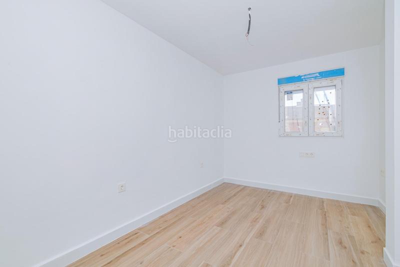 Foto 07403d18-ac24-4c54-b04e-6815e187e134. Piso  en venta cerca del hospital traumatológico en Granada