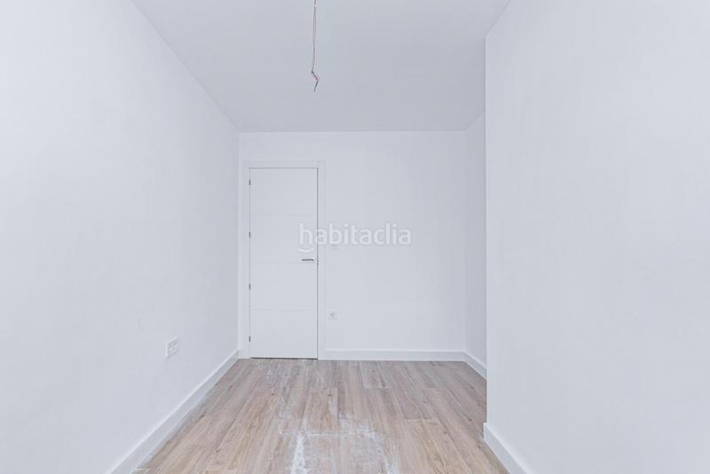 Foto 8b8f4a65-4182-404b-a9a1-018776552295. Piso  en venta cerca del hospital traumatológico en Granada