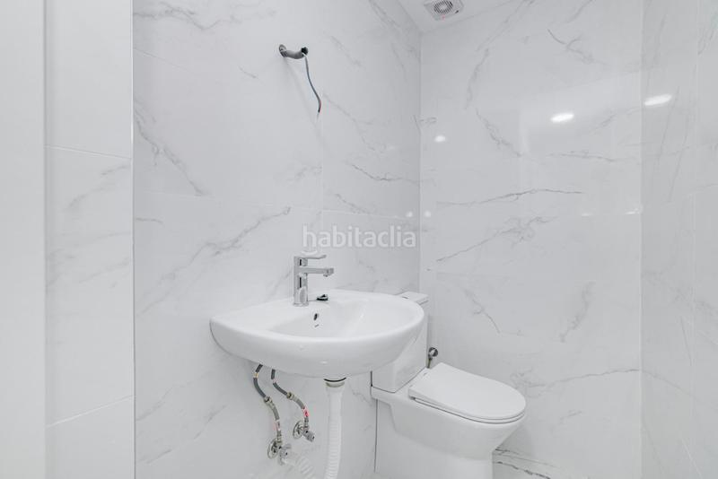 Foto bb52e53f-9ff3-421b-a25a-176976293d67. Piso  en venta cerca del hospital traumatológico en Granada