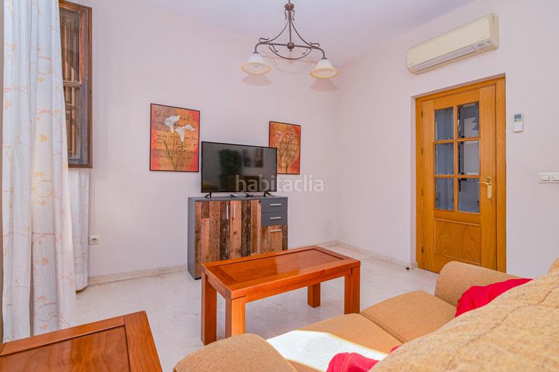 Foto b2f6ebfc-bb64-4e0c-8557-d40e128d2787. Apartamento  céntrico capital en Centro - Sagrario Granada