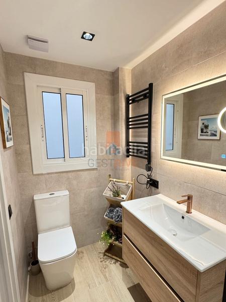 Foto e6cc8862-baf4-4673-8a4d-cc1d8a035e96. Appartamento con camino riscaldamento parcheggio in Calafell