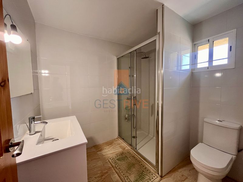Foto a4781d56-e889-4d99-8de6-73946feb3526. Casa amb xemeneia a Partides Rurals Lleida