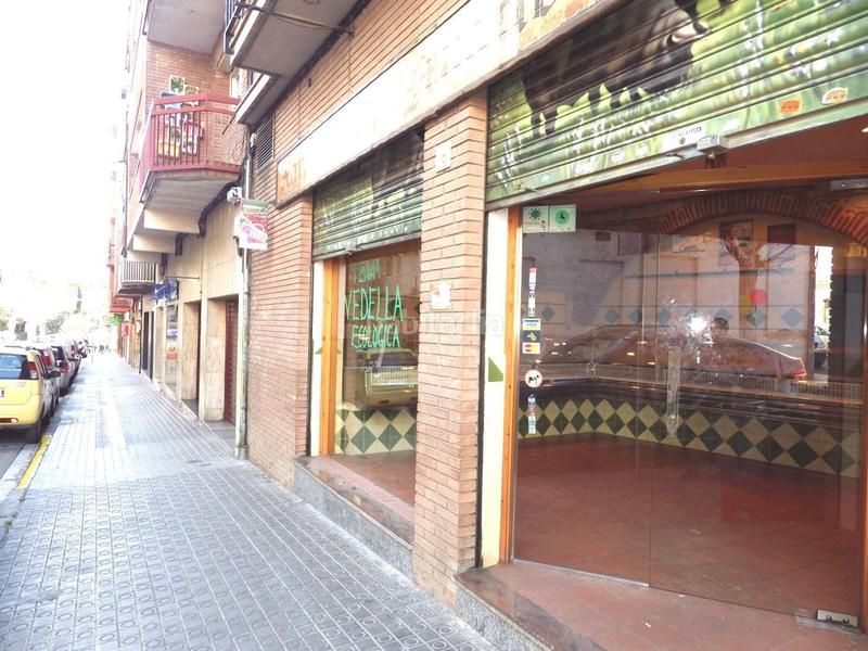 Foto 051286a8-65f4-489e-9b5e-9de420d00f81. Alquiler local comercial  al centre en Argentona