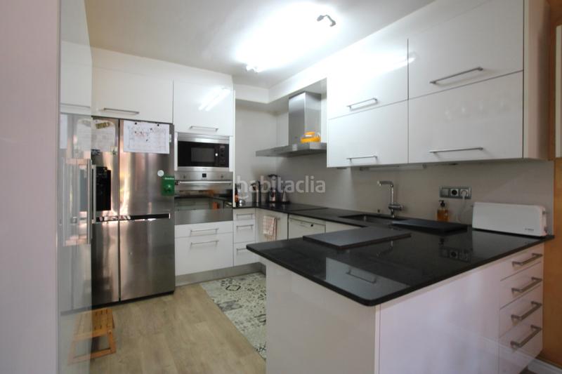 Foto 0bf9d111-eb85-4003-b737-ab1446d75209. Haus mit heizung parking in Sud Argentona