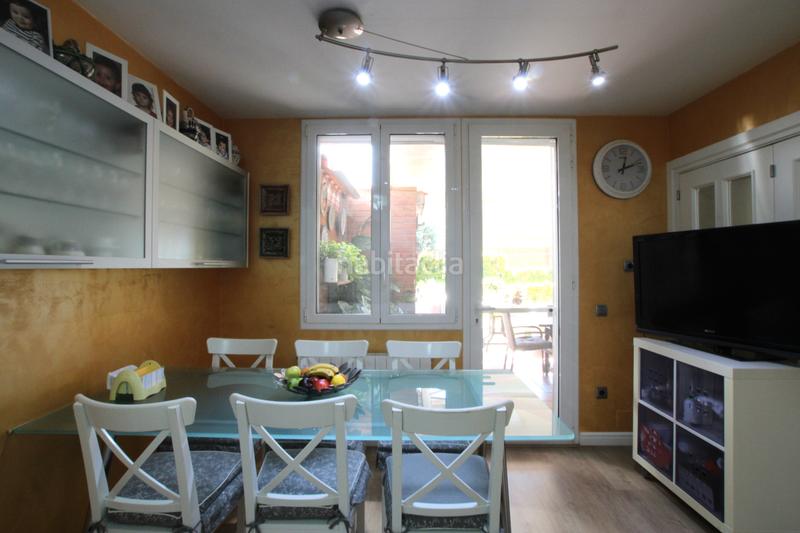 Foto 183b7846-9b8f-4646-b820-97813e1a26b8. Haus mit heizung parking in Sud Argentona