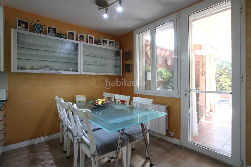 Foto 22912615-9af9-466c-812c-26dd00b0e257. Haus mit heizung parking in Sud Argentona