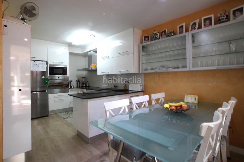 Foto 54986b21-2711-49e6-96e3-1304db001b61. Haus mit heizung parking in Sud Argentona