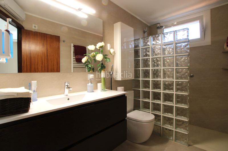 Foto c3be1aff-2bac-4645-b10a-fad74b3d02dc. Haus mit heizung parking in Sud Argentona