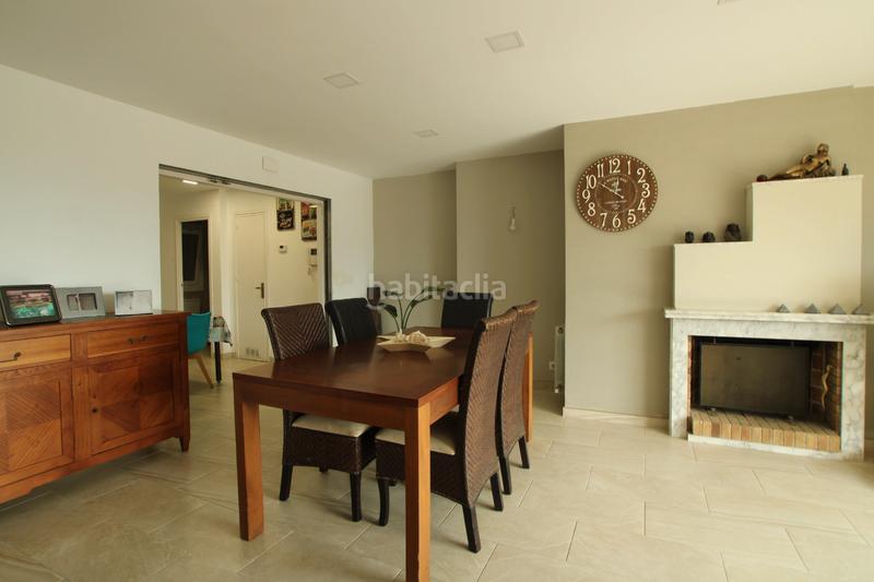 Foto 82d10d2f-5d5f-431d-ade4-f7543ebaad23. Flat with fireplace heating parking in Havana Mataró