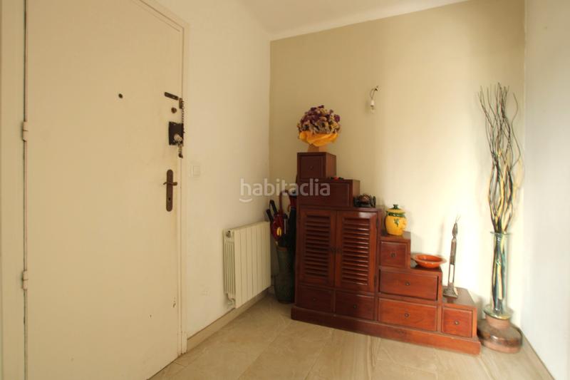 Foto 85e8068d-745a-4294-b94b-bf2b2cb26c3b. Flat with fireplace heating parking in Havana Mataró