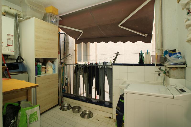 Foto ed452110-0bed-4215-adad-4c184df642fa. Flat with fireplace heating parking in Havana Mataró