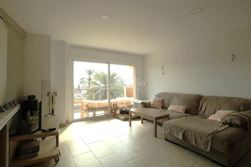 Foto f23d5d28-b115-4f9a-b297-6d866ae9e803. Flat with fireplace heating parking in Havana Mataró