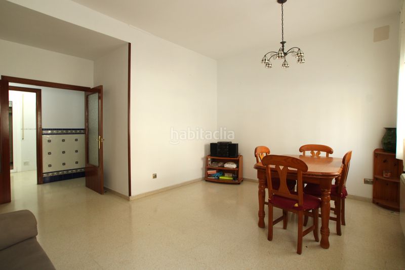 Foto adcdcd81-5ca9-49c7-be05-8cf5da0bc702. Planta baixa amb calefacció aparcament a Nucli Urbà Argentona
