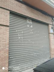 Lloguer Local Comercial  Carrer dels sapadors. Bajo comercial en calle zapadores, en finca seminueva, el bajo h